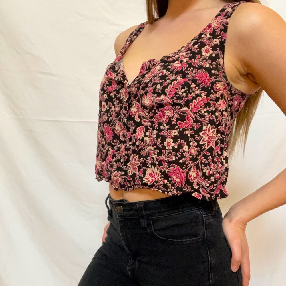 Floral print crop top